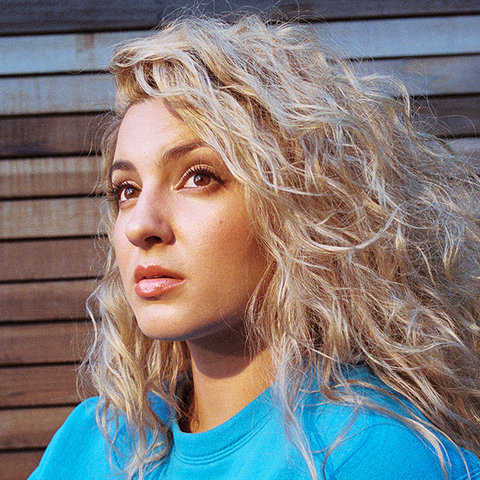 Tori Kelly