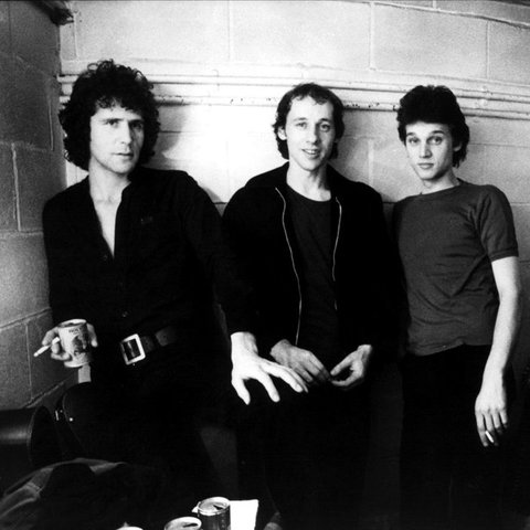 Dire Straits