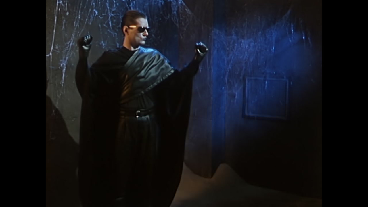 Tut-Ench-Amon (Tutankhamen) (Aus dem Film "Helden von Heute" 20.10.1984)