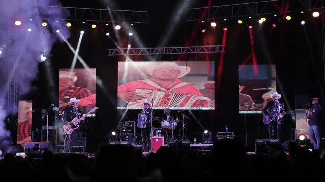 El Gerente (En Vivo)