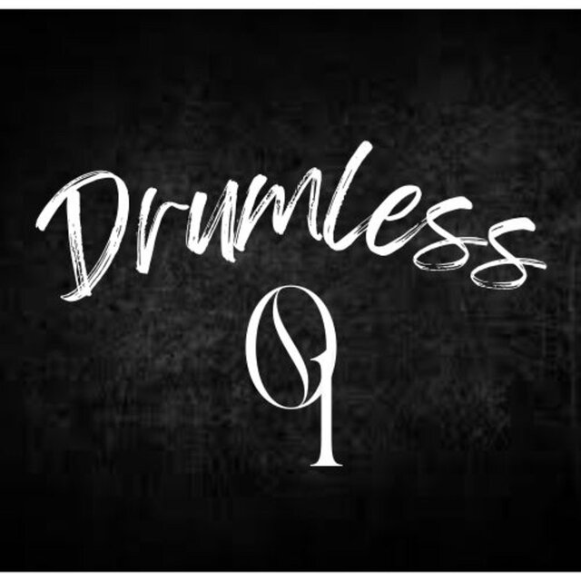 Drumless 01