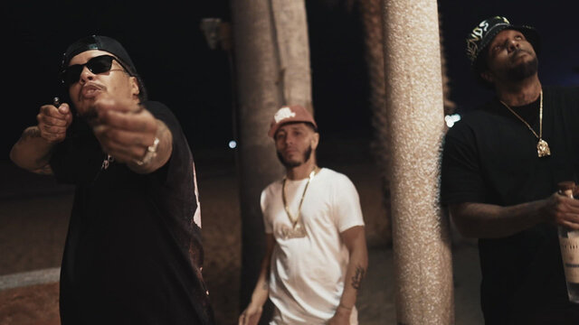 Moral of Struggle (feat. Starz Coleman)