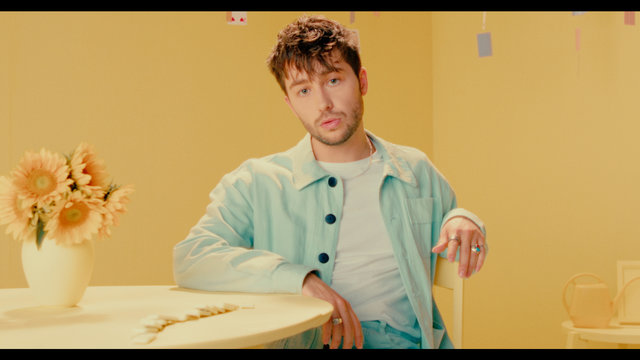 avalanche (Official Video)