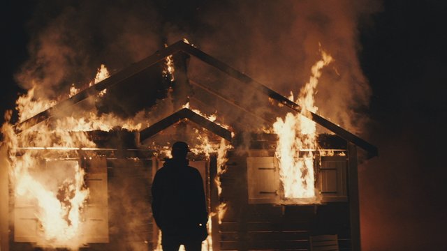 Lass sie gehen (feat. Ahzumjot & Portugal. The Man)