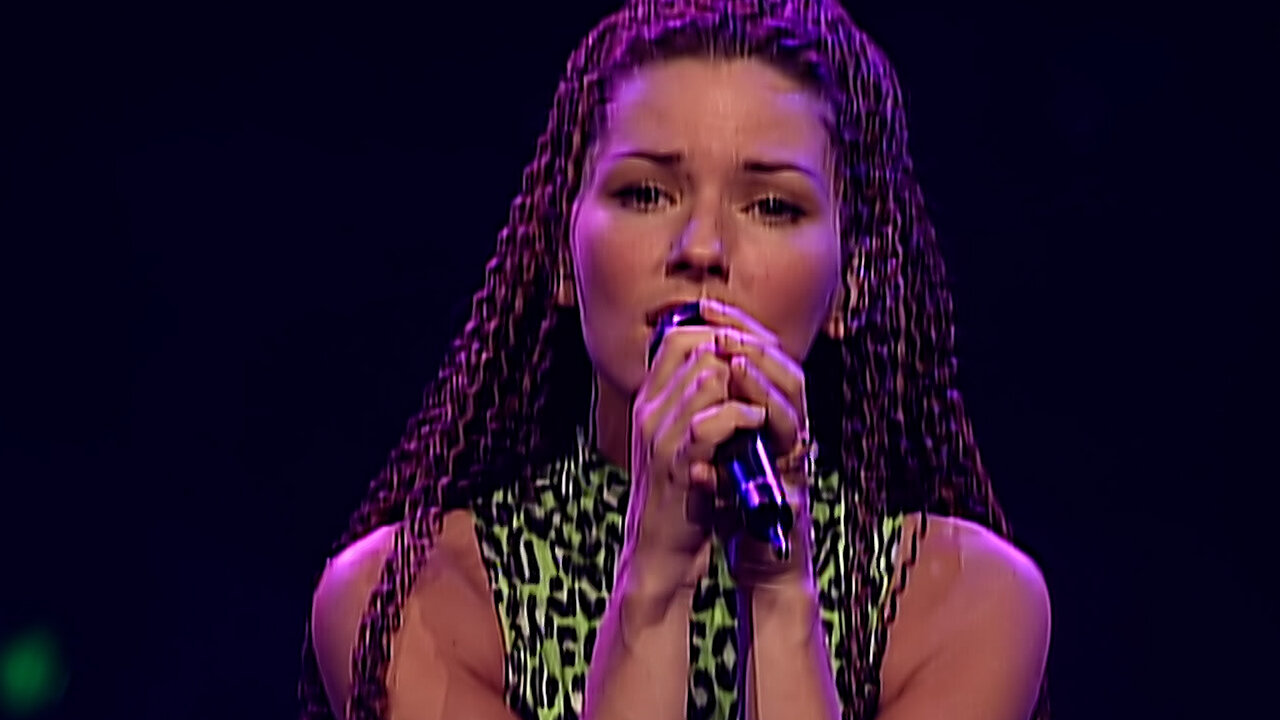 Home Ain’t Where The Heart Is (Any More) / The Woman In Me (Needs The Man In You) / You’ve Got A Way (Medley / Live In Dallas, 1998)