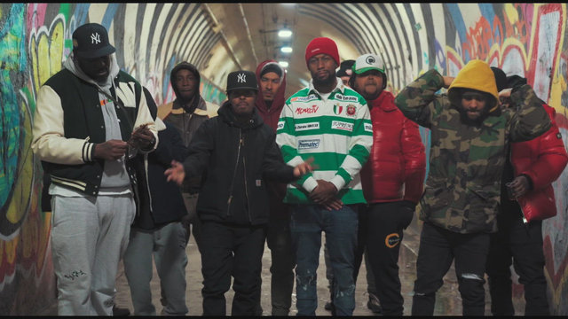 100Moe (feat. Hobx)