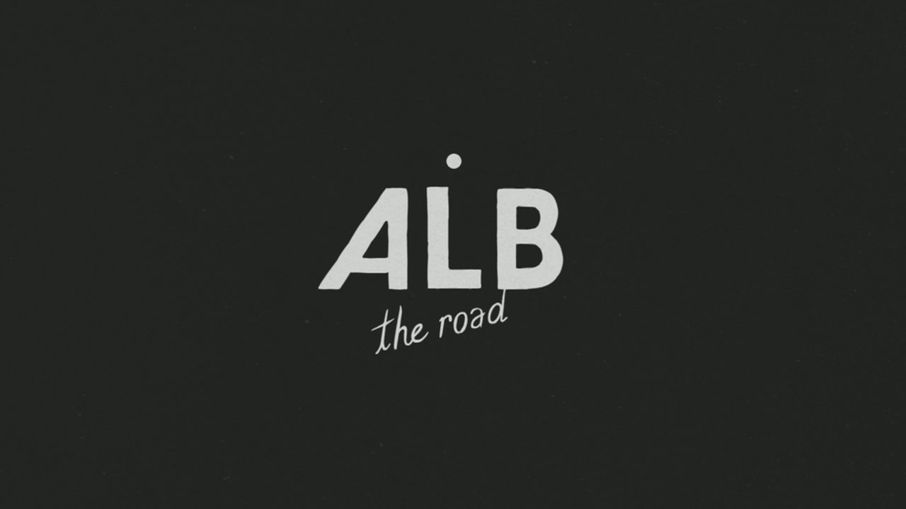 The Road (Clip officiel)