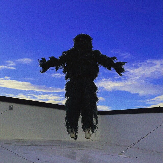 GHILLIE SUIT