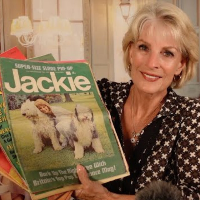 1970s Jackie Magazine Flip ASMR (Nostalgic Crinkles)