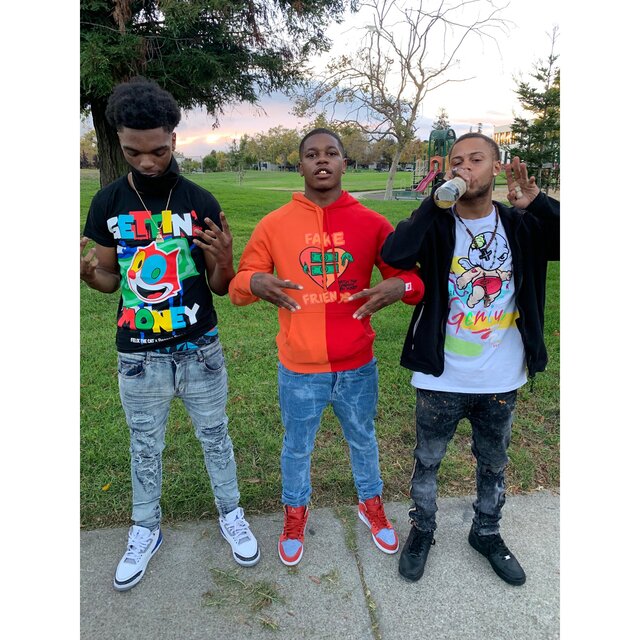 Bullies (feat. Forever3Quan)