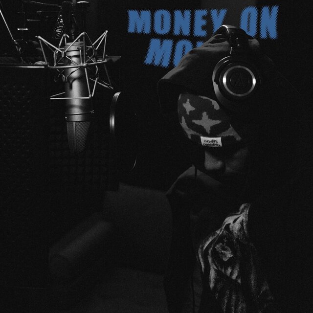 moneY oN moneY