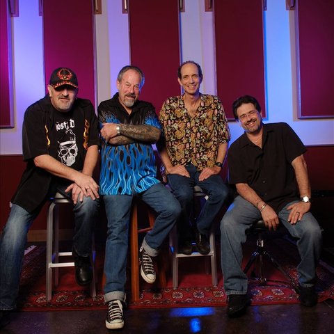 444 by The Nighthawks on TIDAL