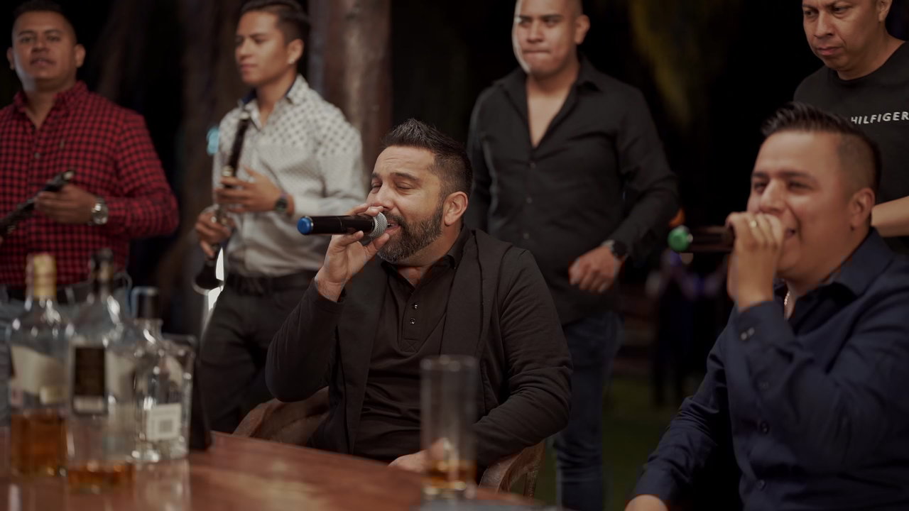 Juanita (Flor de Walamo) (En Vivo)