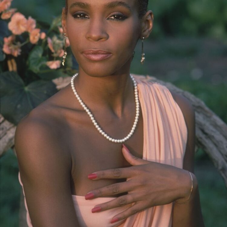 Whitney Houston - TIDAL