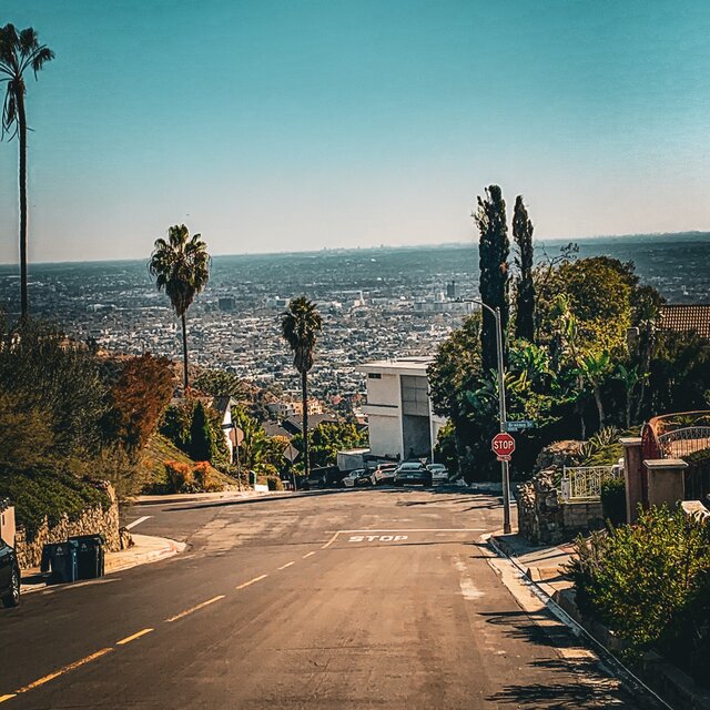Come to LA