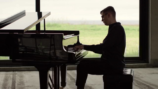 Mozart: Piano Sonata No. 14 in C Minor, K. 457: I. Molto allegro