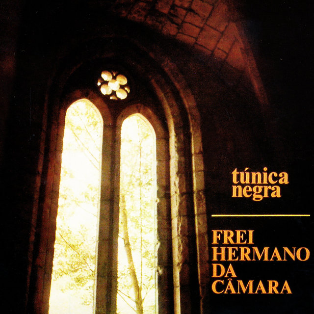 Túnica negra