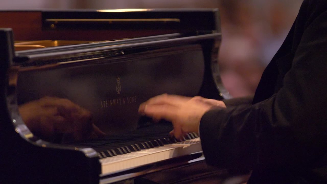 Haydn: Keyboard Sonata No. 49 in C Sharp Minor, Hob. XVI:36 - II. Scherzando. Allegro con brio