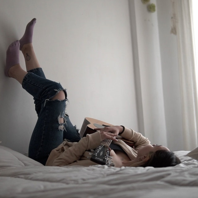 Todo el Día en la Cama