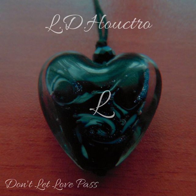 Don't Let Love Pass EP
