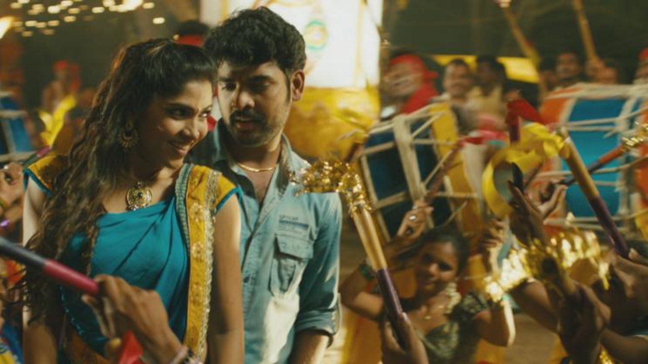 Nelaavattam Nethiyile (From "Desingu Raja")