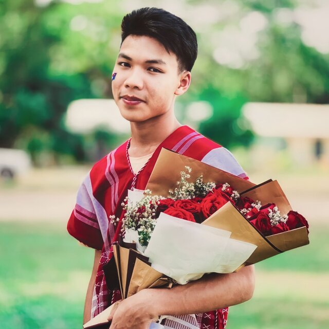 Pawar Phyu Lay - Single