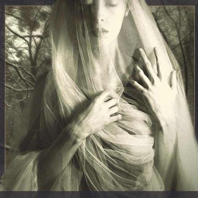 The Veil of Queen Mab