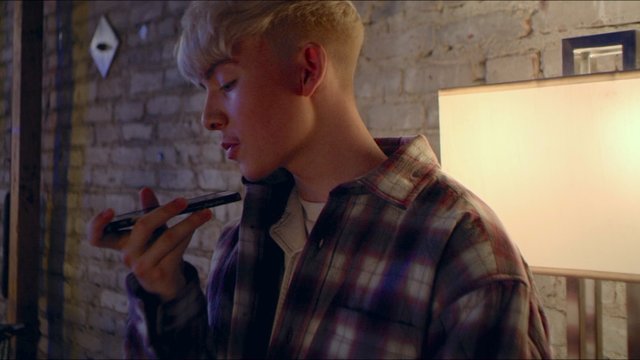 straight to the point (Official Video)