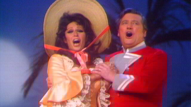 The Desert Song/Lover Come Back To Me/Rose Marie