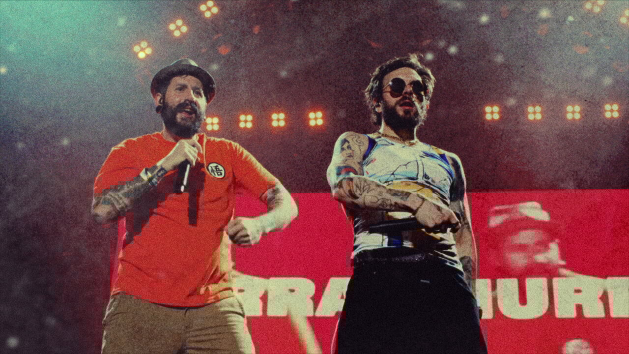 Los Raros de la Clase (En Vivo desde el Palacio de los Deportes)