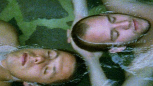 Turntablerocker (Beweg Deinen Popo) (feat. Max) (Videoclip)