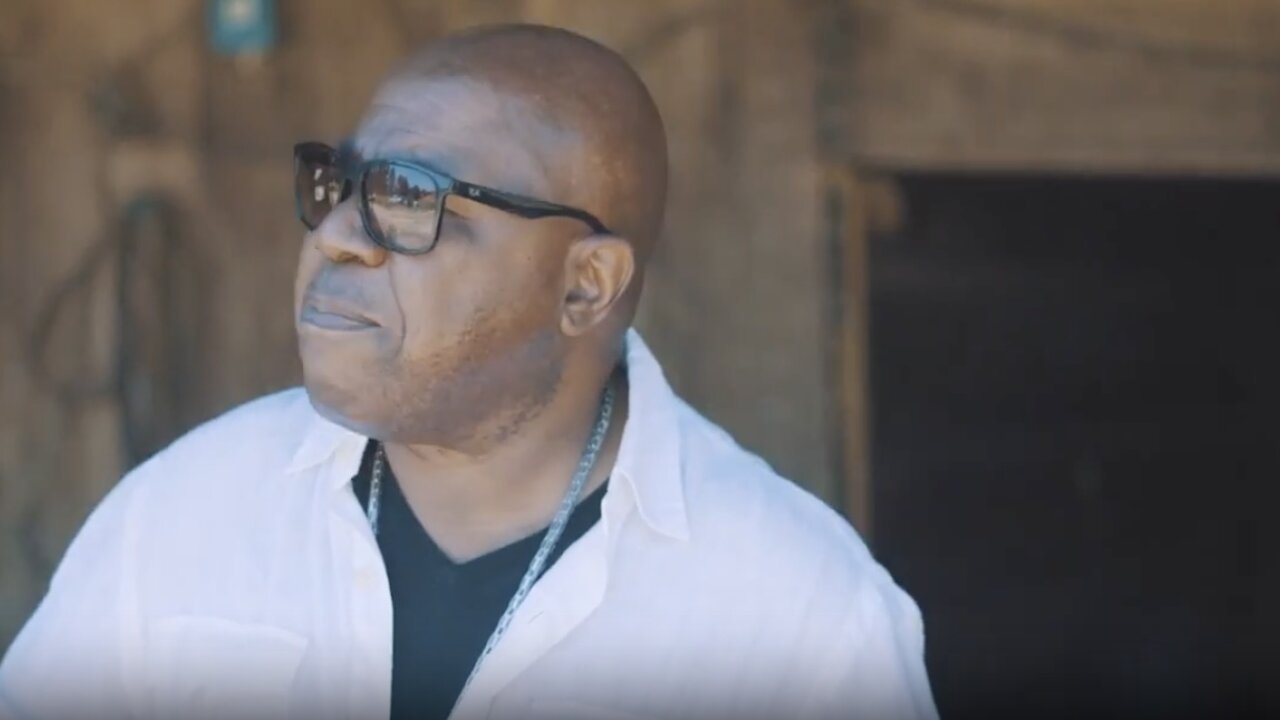 Southern Girl (Official Video)
