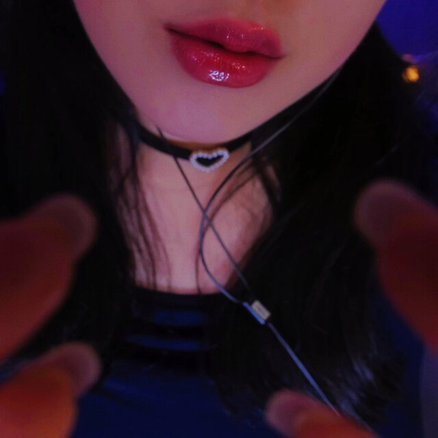Asmr Hands an Soothing Sounds of Sticky Gel Application