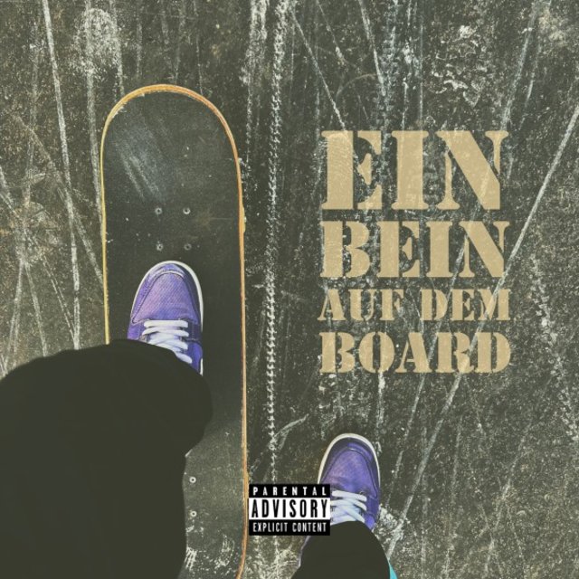 Ein Bein auf dem Board