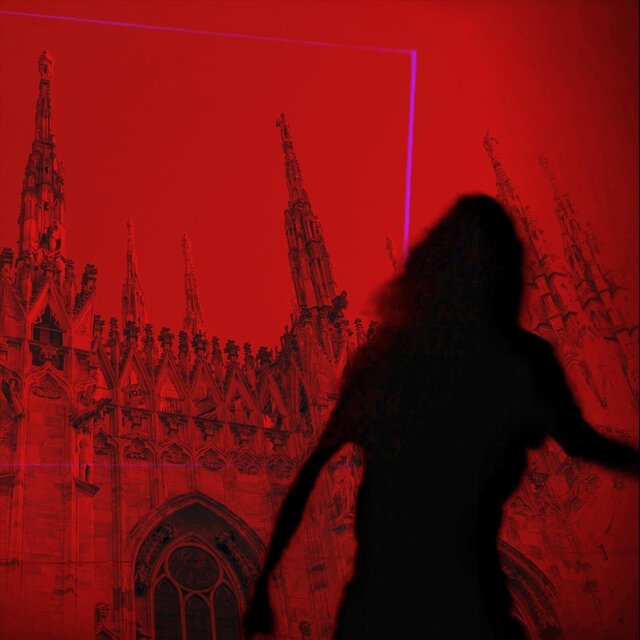 THE SPITTING IMAGE OF SPECTRAL DECAY