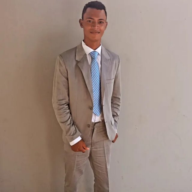 Ele Virá