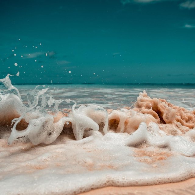 Relaxing Ocean Waves for Insomnia
