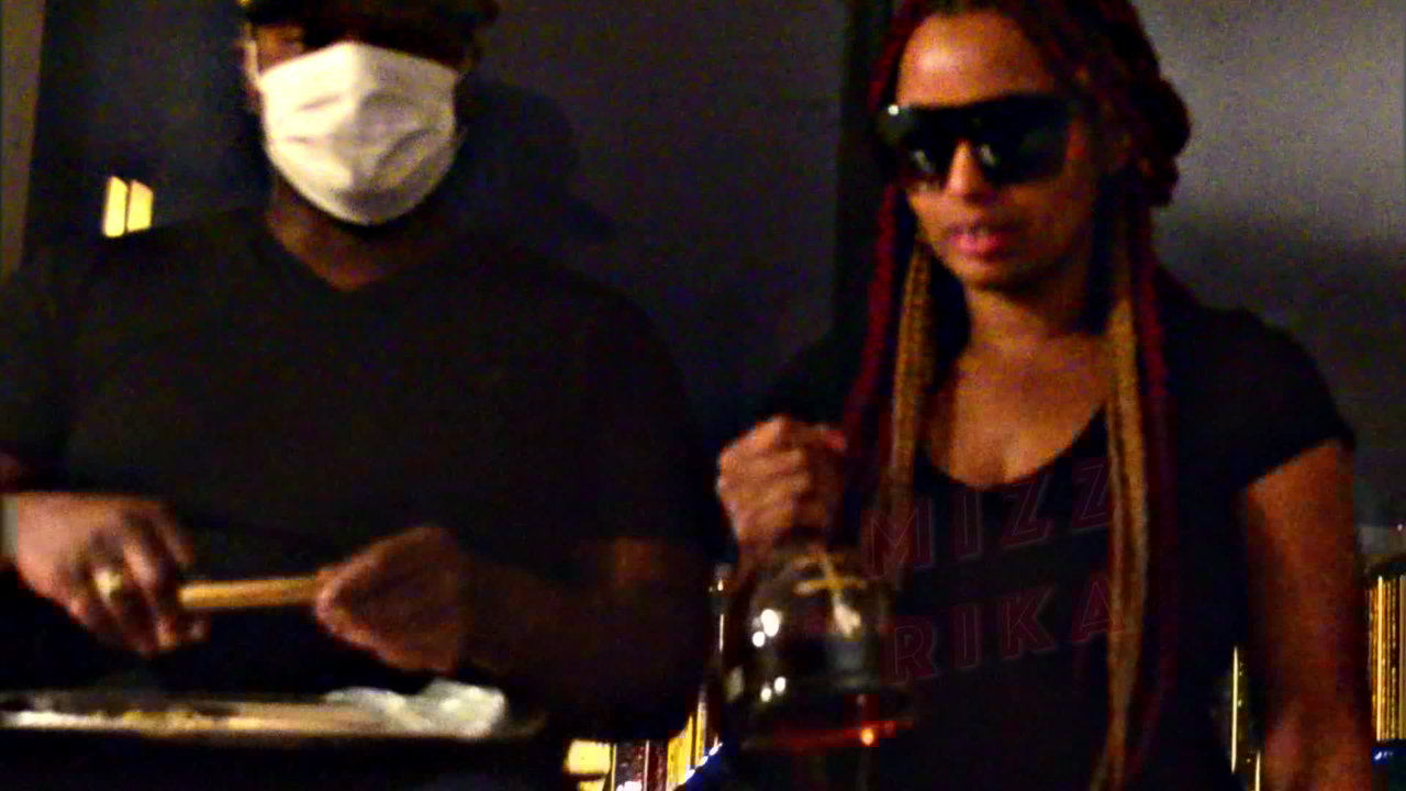 Mo Grams (Official Video)
