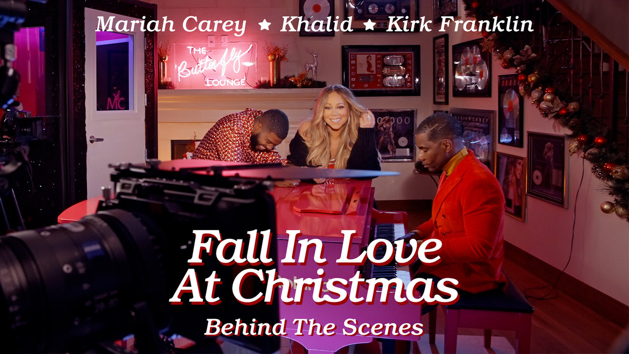 Fall in Love at Christmas (Behind the Scenes)