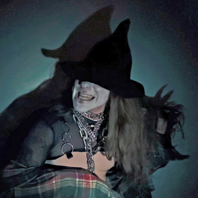 Evading the Cauldron (One Fret Ov Death)