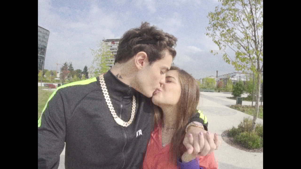 Poesia (Official Video)