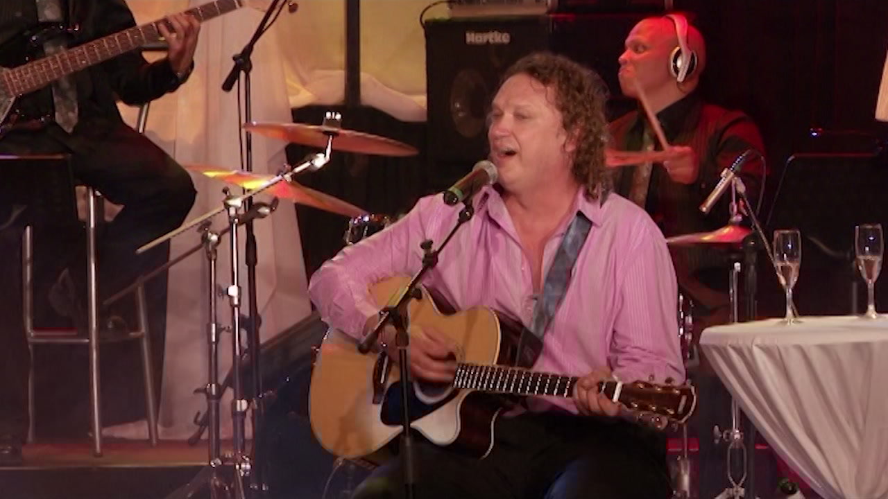 Ou Ryperd (Live in Johannesburg at Silverstar Casino, 2009)