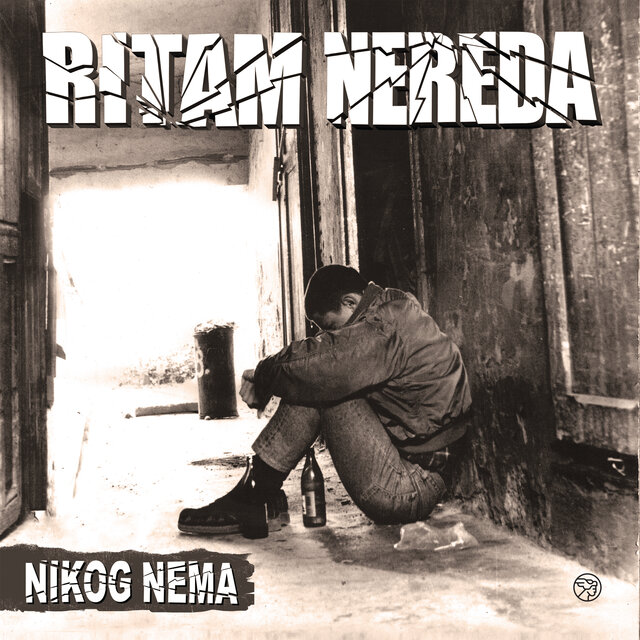Nikog nema