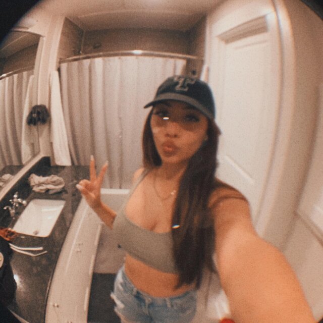 Latinas in Thailand