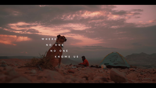 No One Knows Us (Acoustic / Lyric Video)