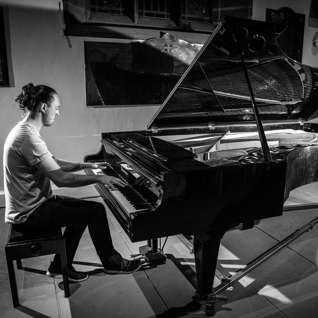Solo Piano Live 2019