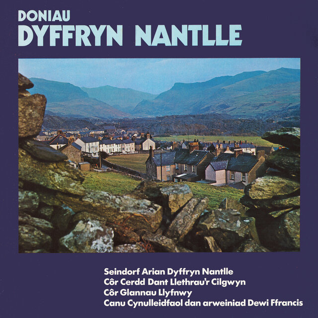 Doniau Dyffryn Nantlle