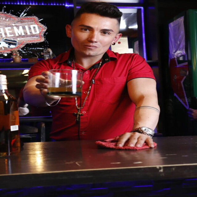Y Vamos a Beber, Beber, Beber