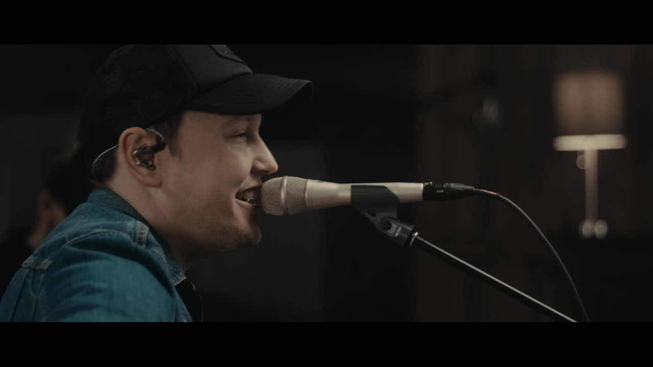 Savior Of The World (Cafe Session)