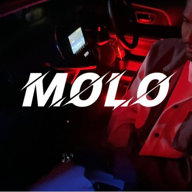 MOLO